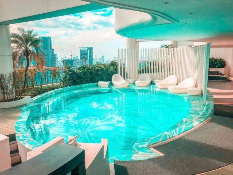 Aveline Suites Elite Rockwell View Acqua Private Residences Near Rockwell Makati マニラ市 エクステリア 写真