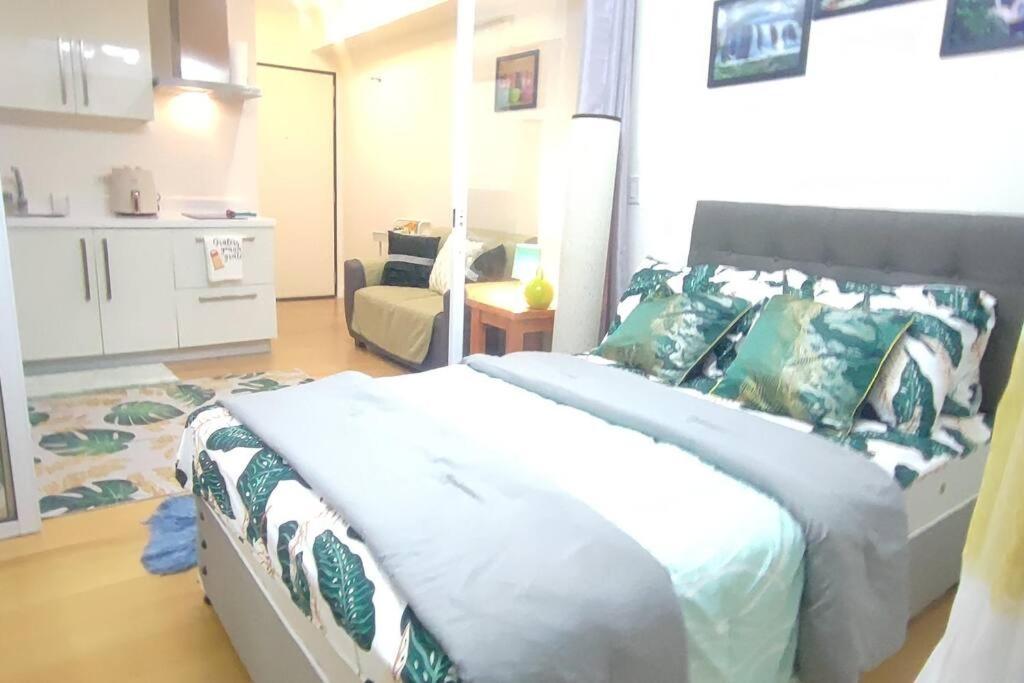 Aveline Suites Elite Rockwell View Acqua Private Residences Near Rockwell Makati マニラ市 エクステリア 写真